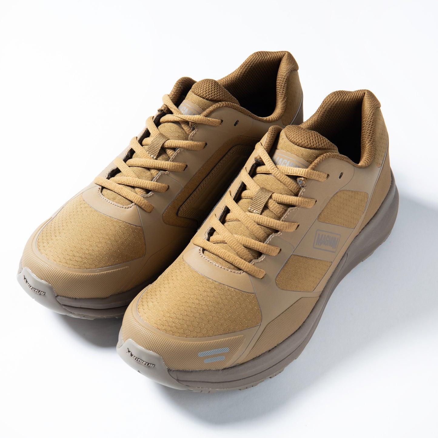 Magnum MUST II Military Trainer