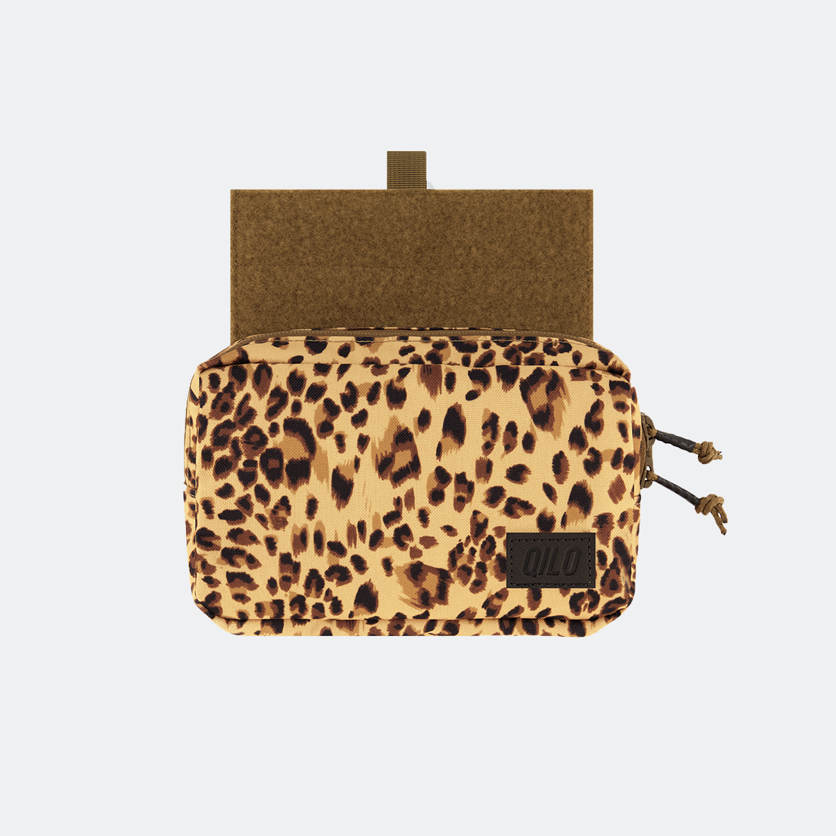 Qilo Prison Wallet Bag in Cheetah